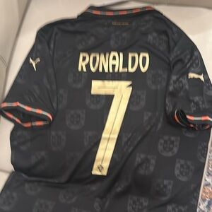 Portugal Ronaldo#7  Pantera Negra Soccer  Jersey Fits Extra Large/2XL slim Fit